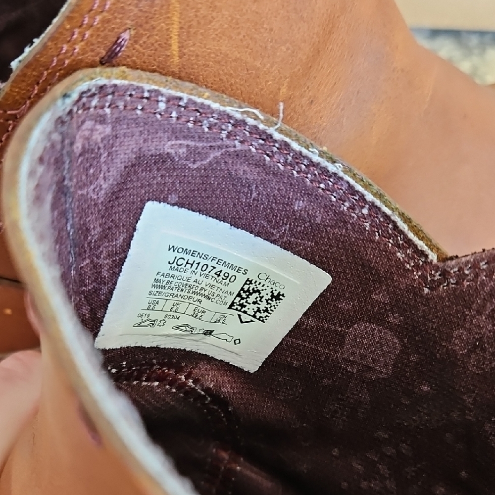 Chaco Women's Brown Leather Ankle Boots - Picture 5 of 5